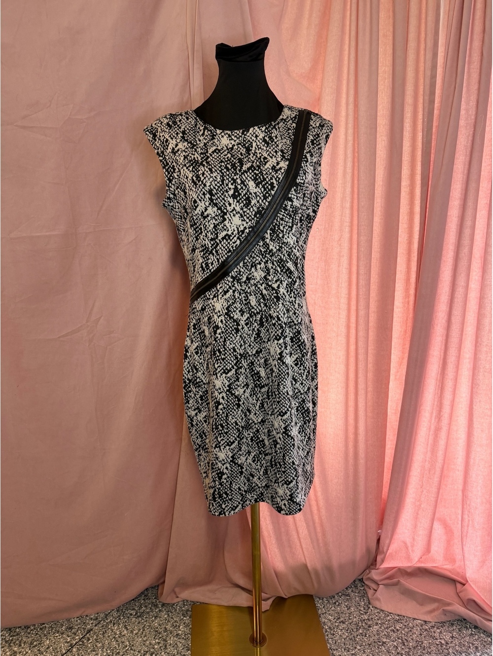 Newport News Black and White Snake Print Sheath Dress with Faux Leather Detail